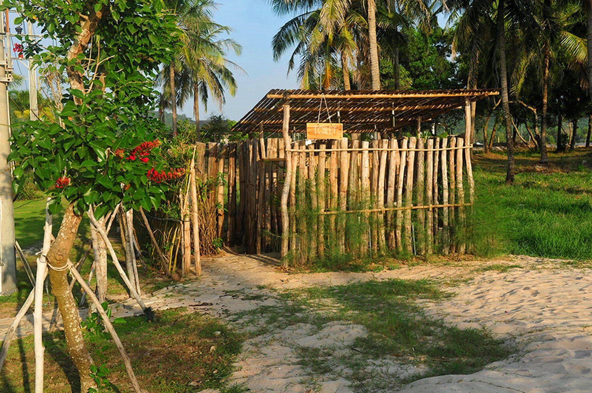 Kosmos Villa Phu Quoc Exterior photo